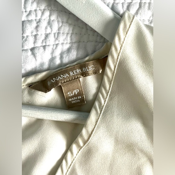 Banana Republic, sleeveless top, size S - Picture 3 of 6